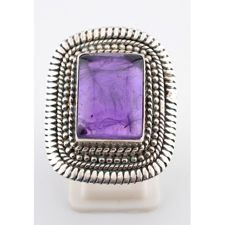 Anello in ag. 925/°°° e ametista
